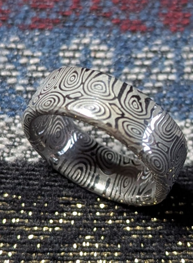 Damascus Ring, Twisted Bluetongue™ by Damasteel